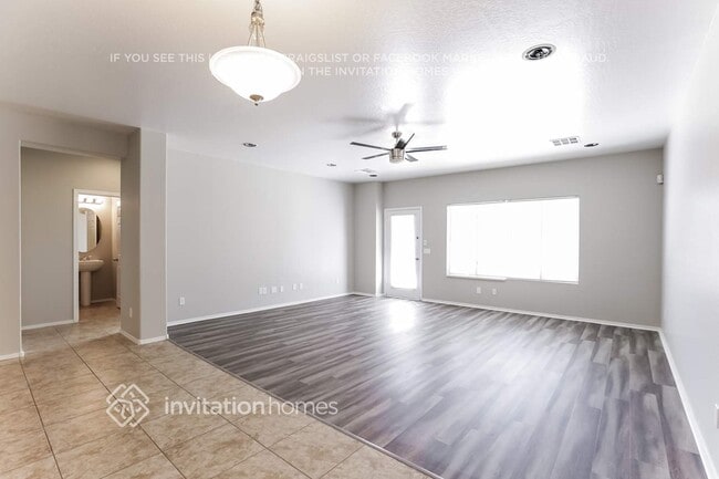 Building Photo - 10015 W Wier Ave