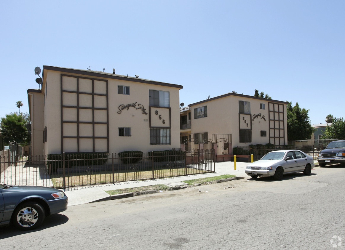 Primary Photo - Sunnyside Terrace