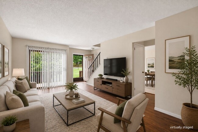 Building Photo - 99 Cottonwood Rd