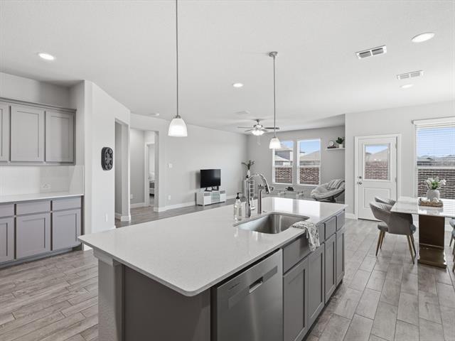 Foto del edificio - 16032 Farringdon St