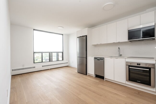 Photo du bâtiment - 800 Richmond St W