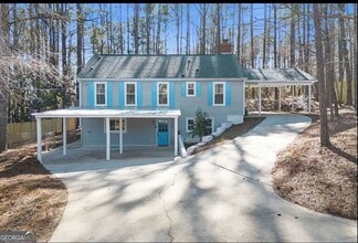 Building Photo - 42 Wooding Pl