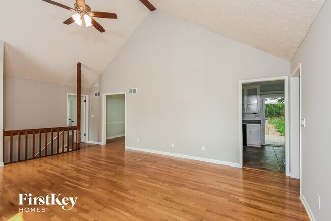 Building Photo - 2577 Kennesaw Springs Ct