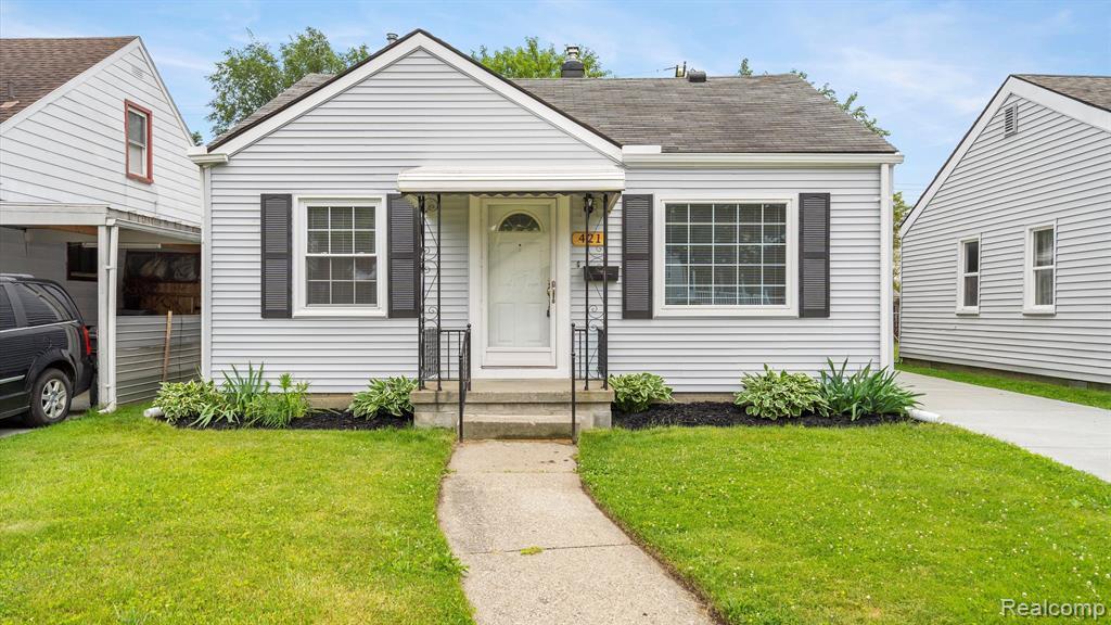 Primary Photo - 421 W Morehouse Ave