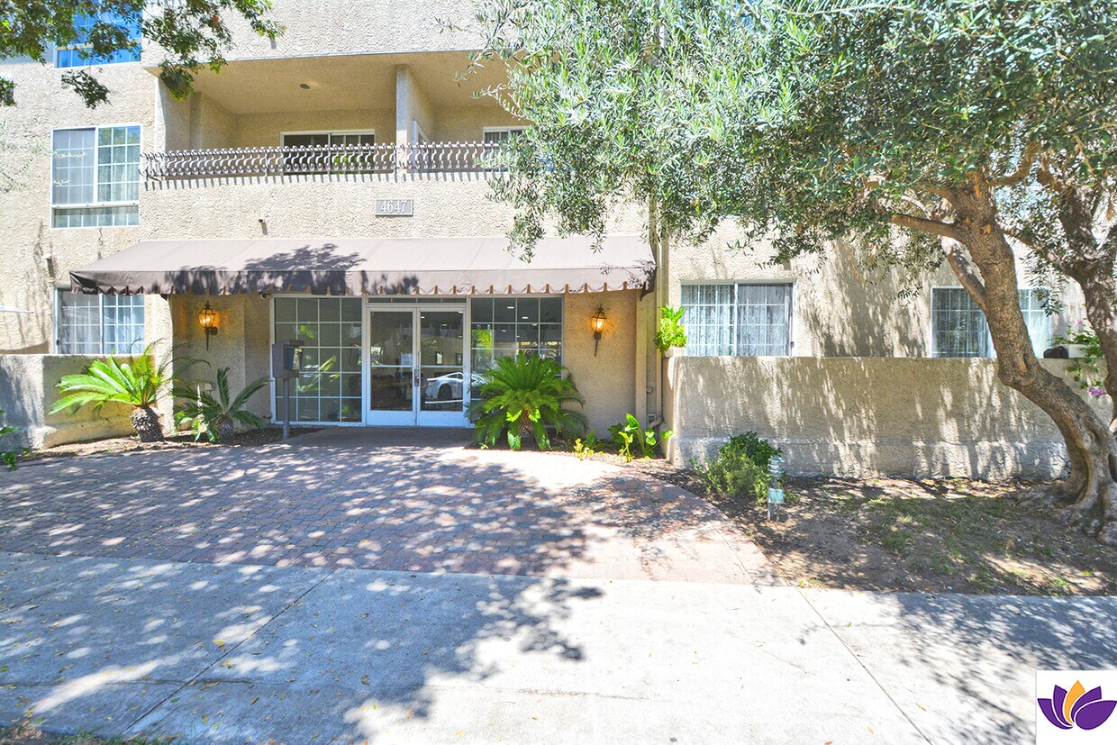 4647 Willis Ave Unit 315, Sherman Oaks, CA 91403 Condo for Rent in