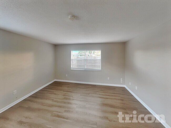 Foto del edificio - 1108 Fountainhead Dr