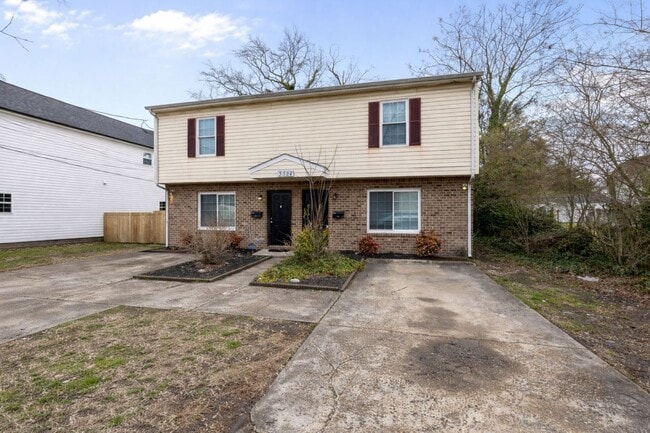 Building Photo - 3324 Kansas Ave