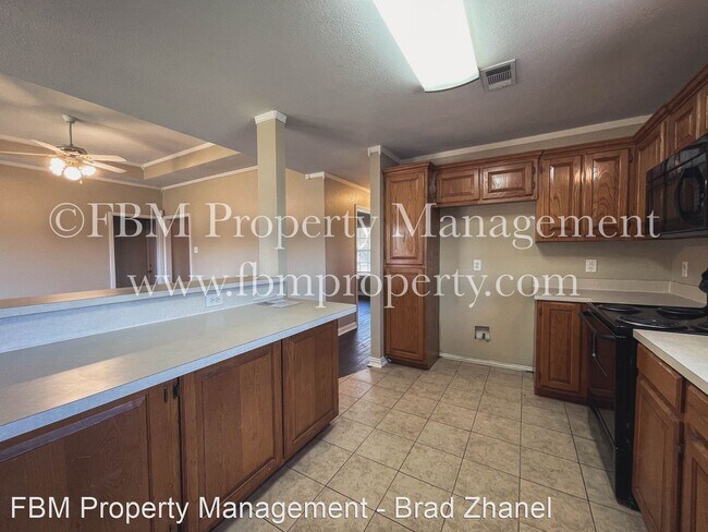 Foto del edificio - 3 br, 2 bath House - 107 Myrtle Ave