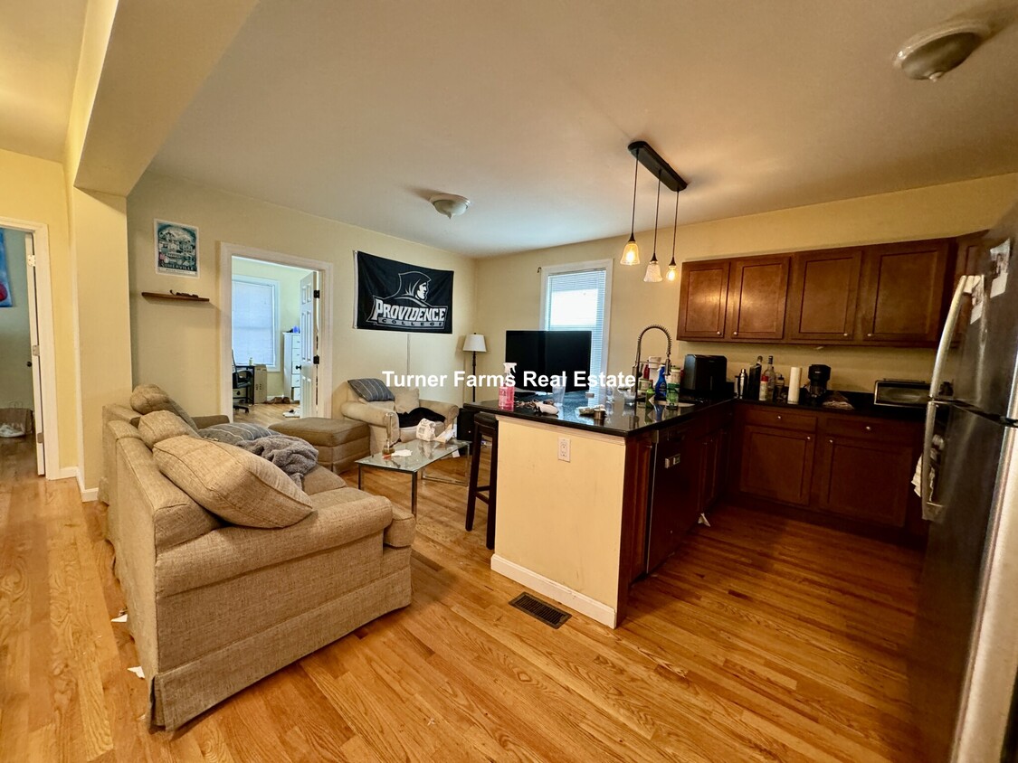 Primary Photo - 38 Gorham St