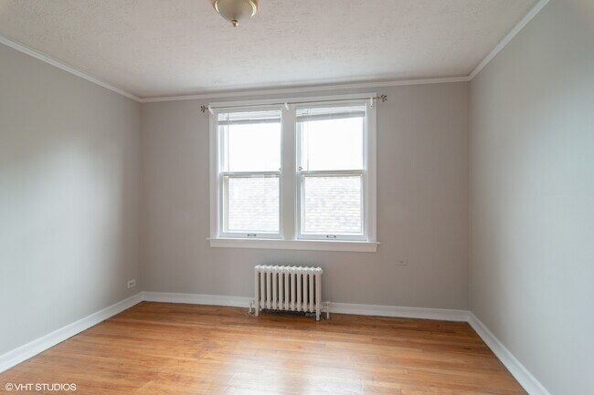 Foto del edificio - 1017 Circle Ave