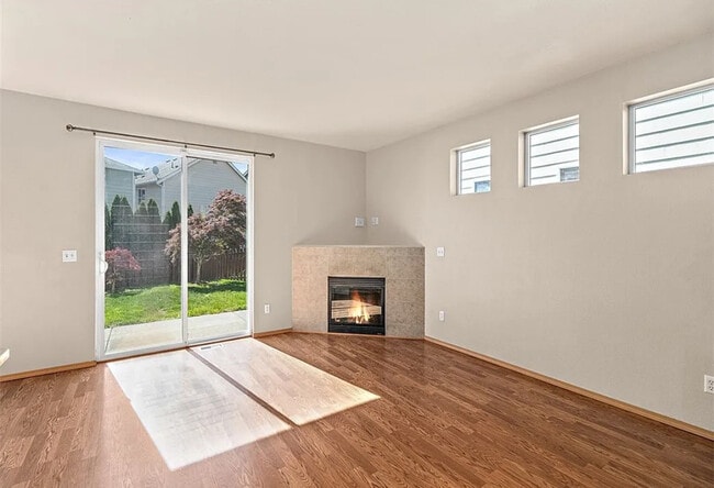 Building Photo - 18911 96th Ave Ct E