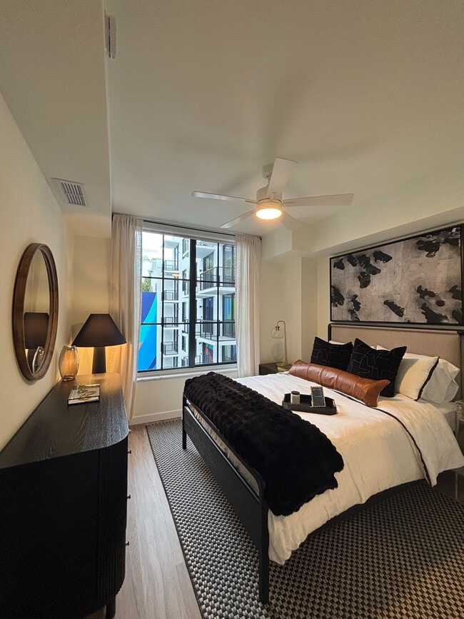 Foto del edificio - 221 NE 26th Ter