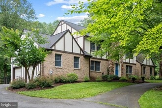 Building Photo - 1709 Woolford Ln