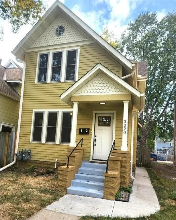 Building Photo - 3020 Grand Ave S
