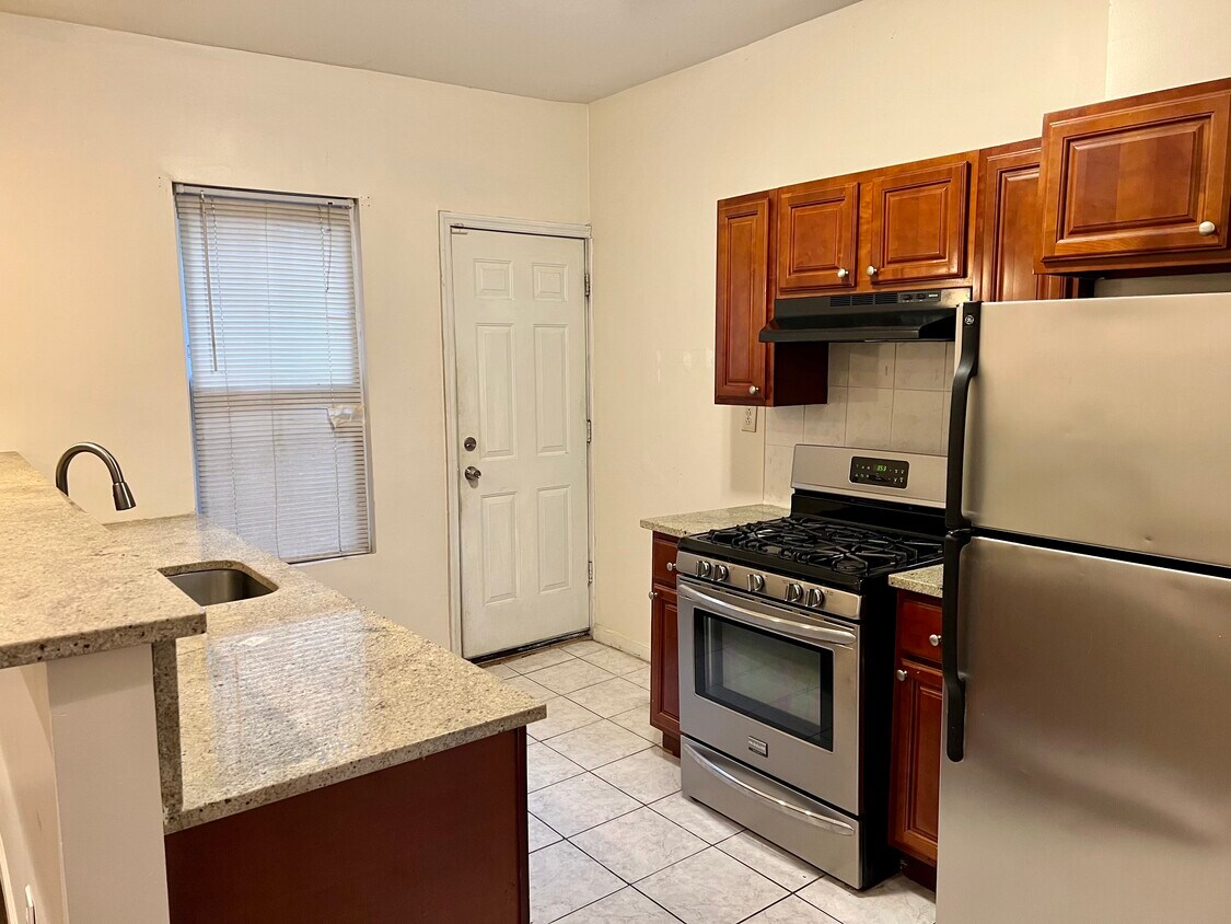 11155 Inwood St Unit 1, Jamaica, NY 11435 11155 Inwood St Jamaica, NY