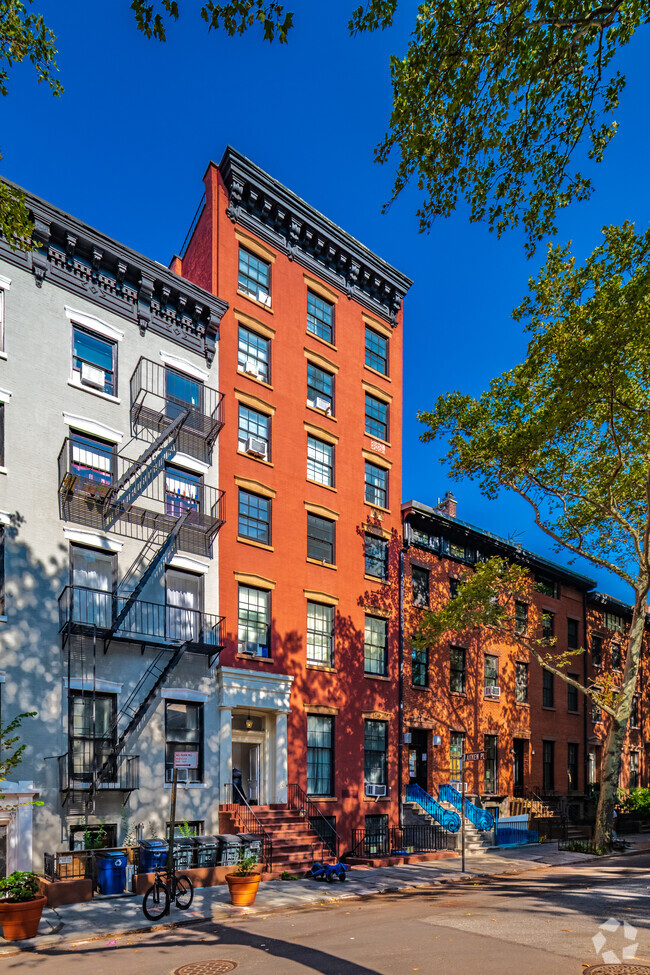 Building Photo - 18 Sidney Pl