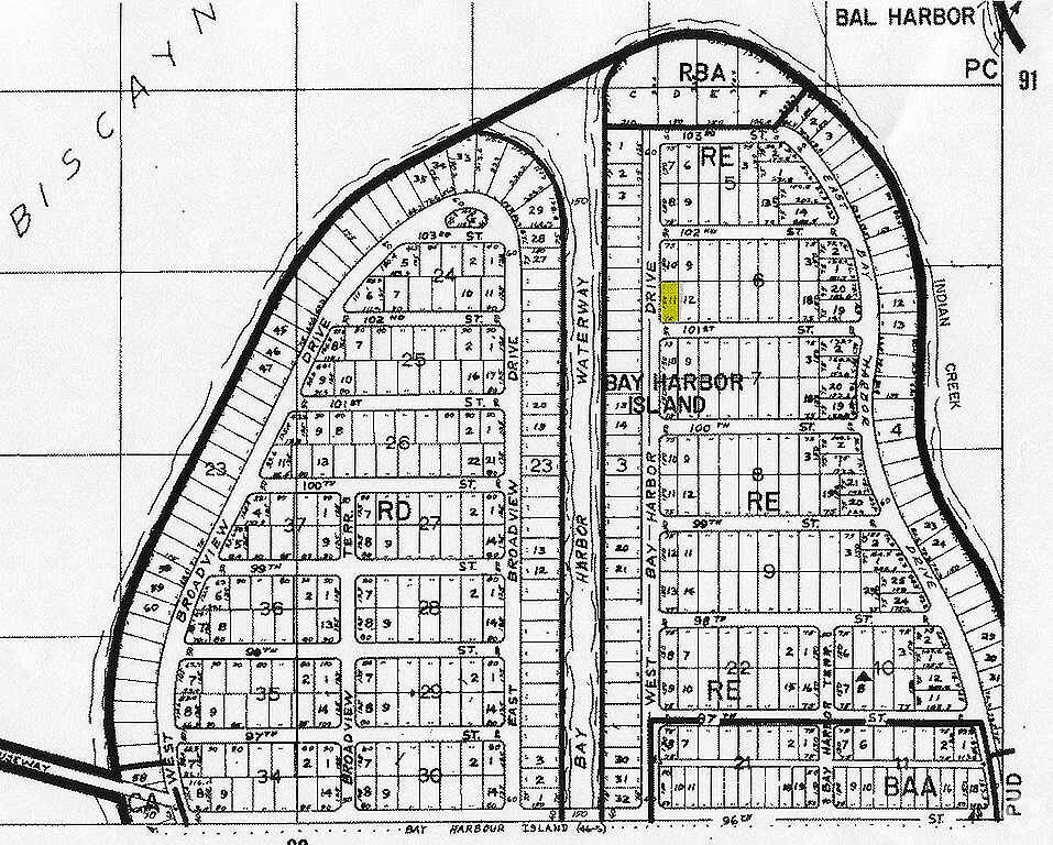 Building Photo - 10101 W Bay Harbor Dr
