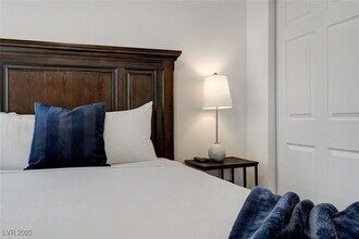 Building Photo - 8208 Ogee Dr