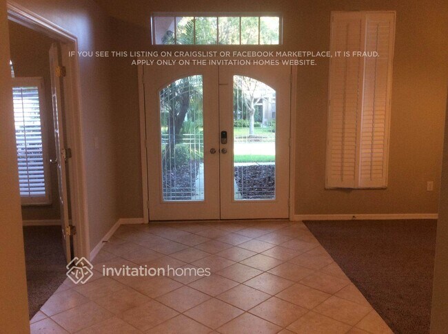 Building Photo - 10237 Shadow Branch Dr