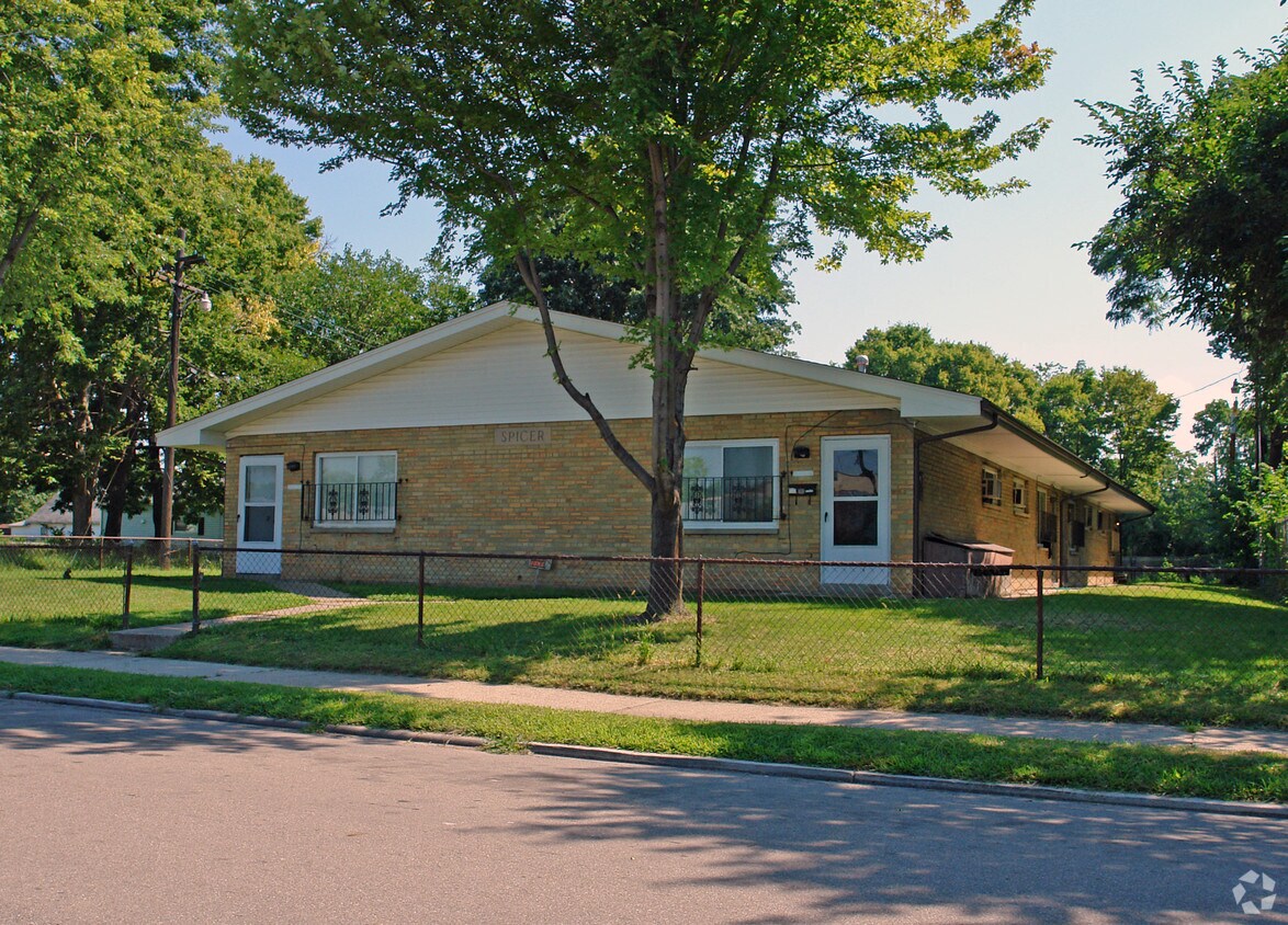 Building Photo - 216-218 College St