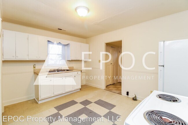 Building Photo - 2 br, 1 bath House - 1803 Halcyon St