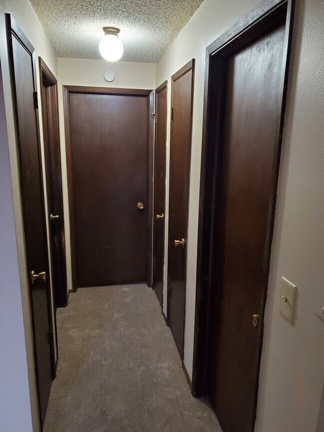 Foto del edificio - Cozy North Spokane 2BR with New Carpet & Prime Location