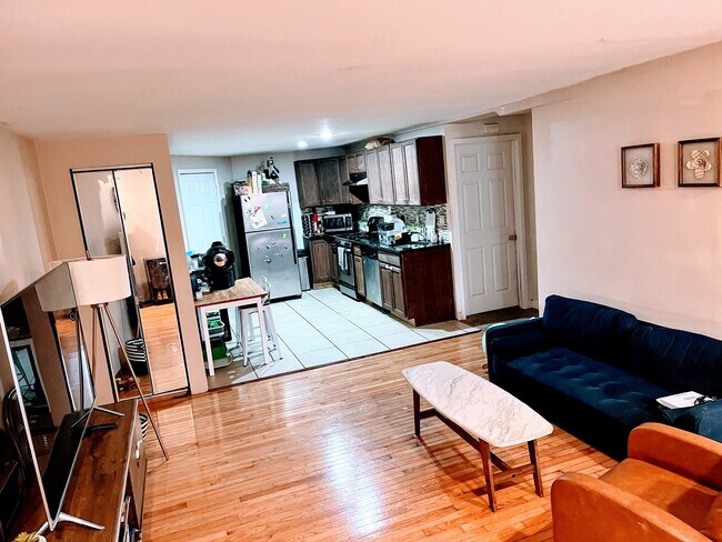 Foto del edificio - 1220 S Juniper St