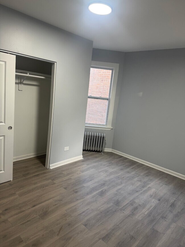 Foto del edificio - 7353 S King Dr