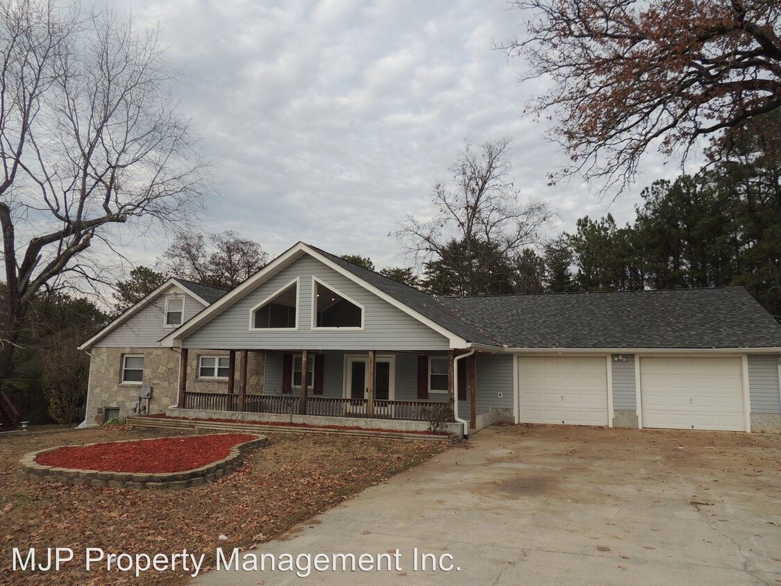 Primary Photo - 4 br, 2 bath House - 3505 Caden Dr