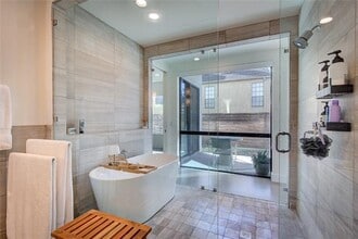 Building Photo - 3923 Cole Ave