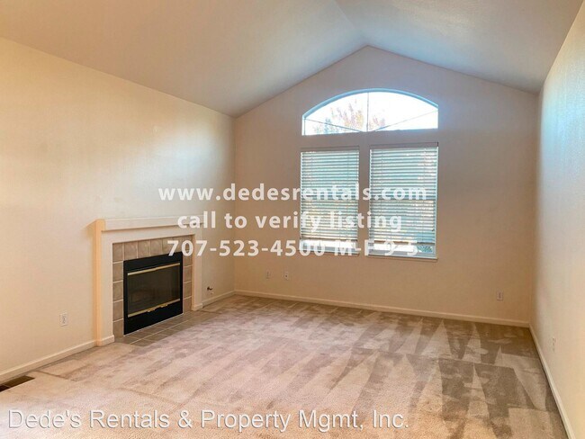 Building Photo - 3 br, 2 bath House - 1449 Peterson Ln.