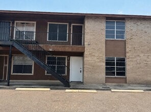 Building Photo - 4902 Marcella Ave
