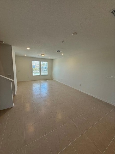 Building Photo - 4625 Orchard View Aly