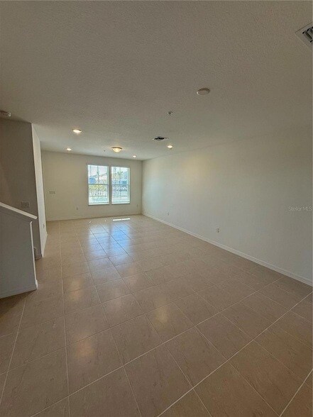 Foto del edificio - 4625 Orchard View Aly