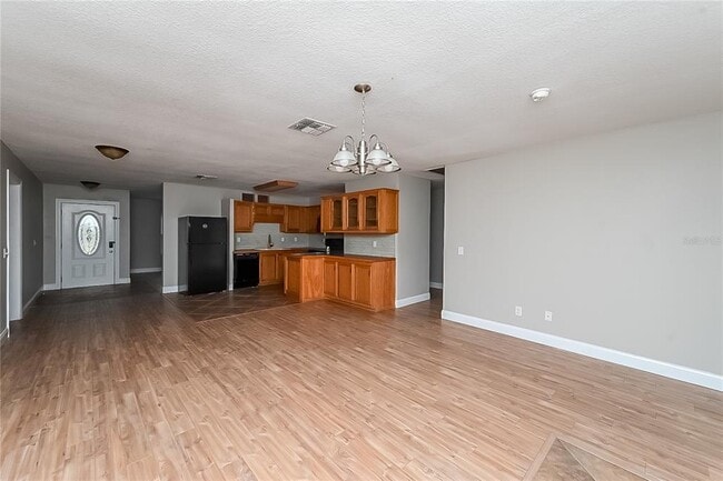 Building Photo - 6416 Chippendale Rd