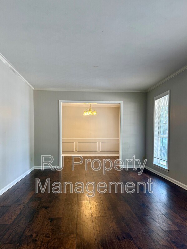 Foto del edificio - 3086 Estes St