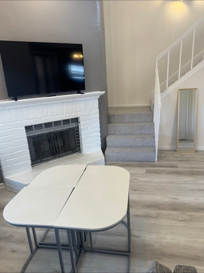 Building Photo - 3130 Walnut Bend Ln