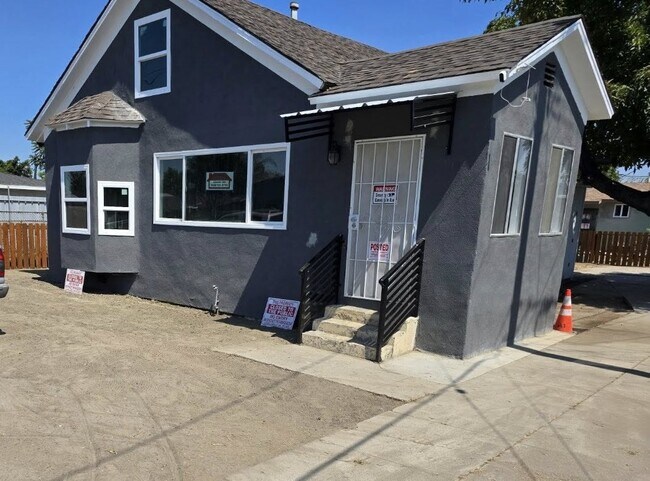 Front - 2063 E 130th St