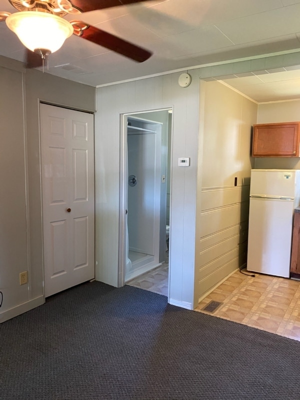 Foto del edificio - 8036 Lake Shore Dr