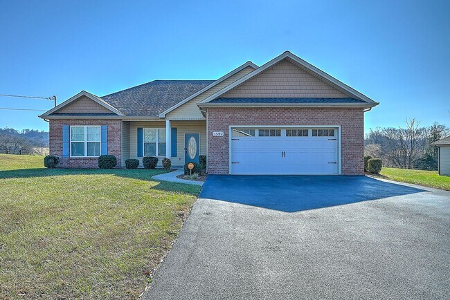 Building Photo - 1597 Old Stagecoach Rd