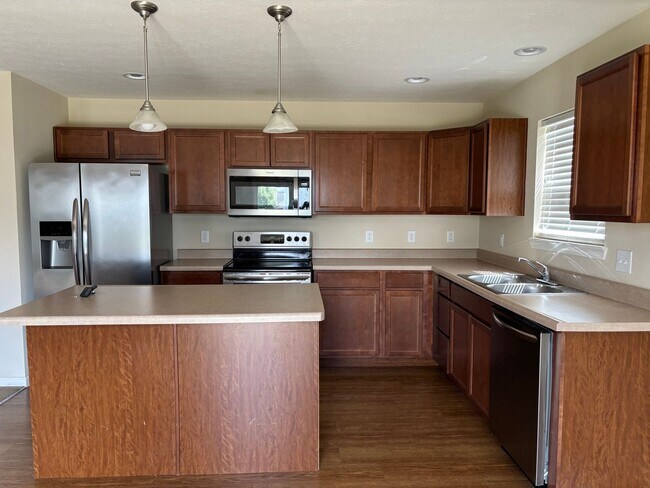 Foto del edificio - Well maintained 3BD/2BA ranch home in South Lafayette