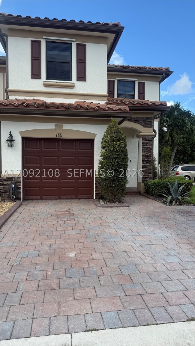 Foto del edificio - 3301 W 89th Terrace
