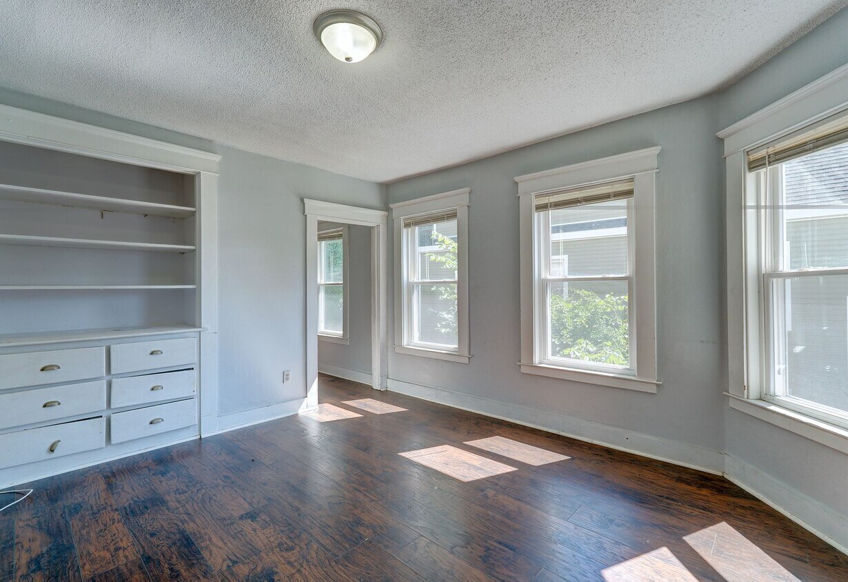 Foto principal - 255 County St