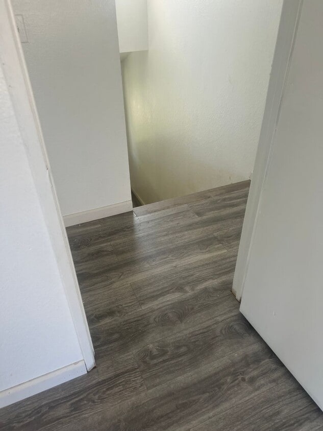 Building Photo - Phillips St Apartments LLC