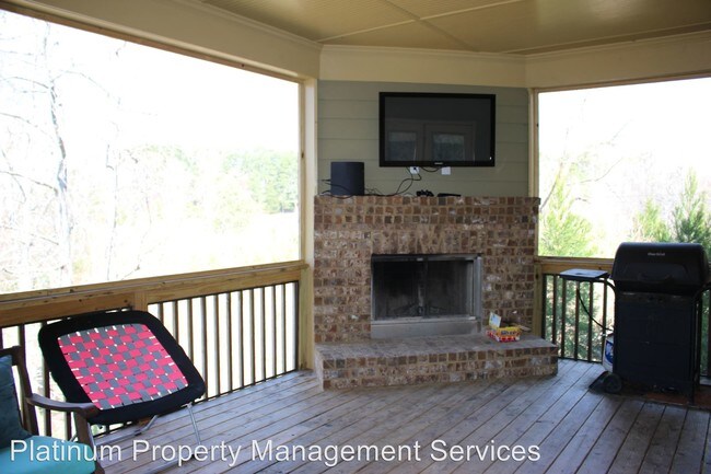 Building Photo - 2080 Beyers Landing Dr