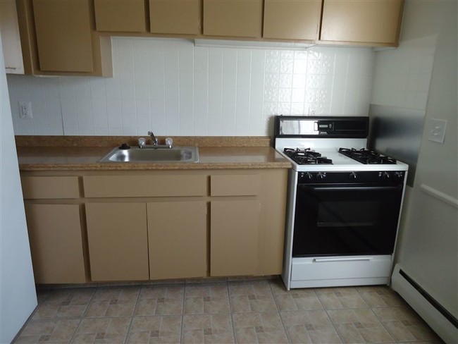 Foto del edificio - 12870 Lahser Rd