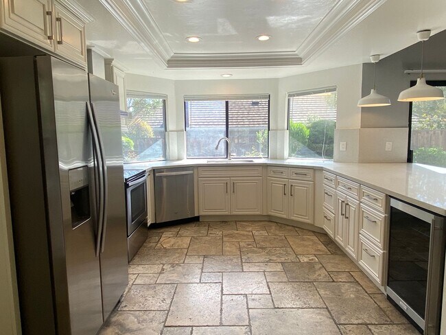 Building Photo - Gorgeous 4 Bedroom 2.5 Bath in Prime Cupertino Location
