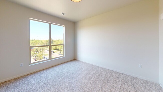 Interior Photo - BLOC