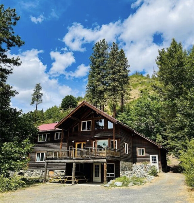 Inicia hogar a medida en la National Forest, 5 millas de Leavenworth, WA - 6326 Campbell Rd