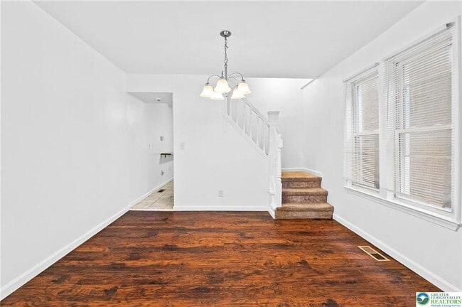 Foto del edificio - 921 Ridge St